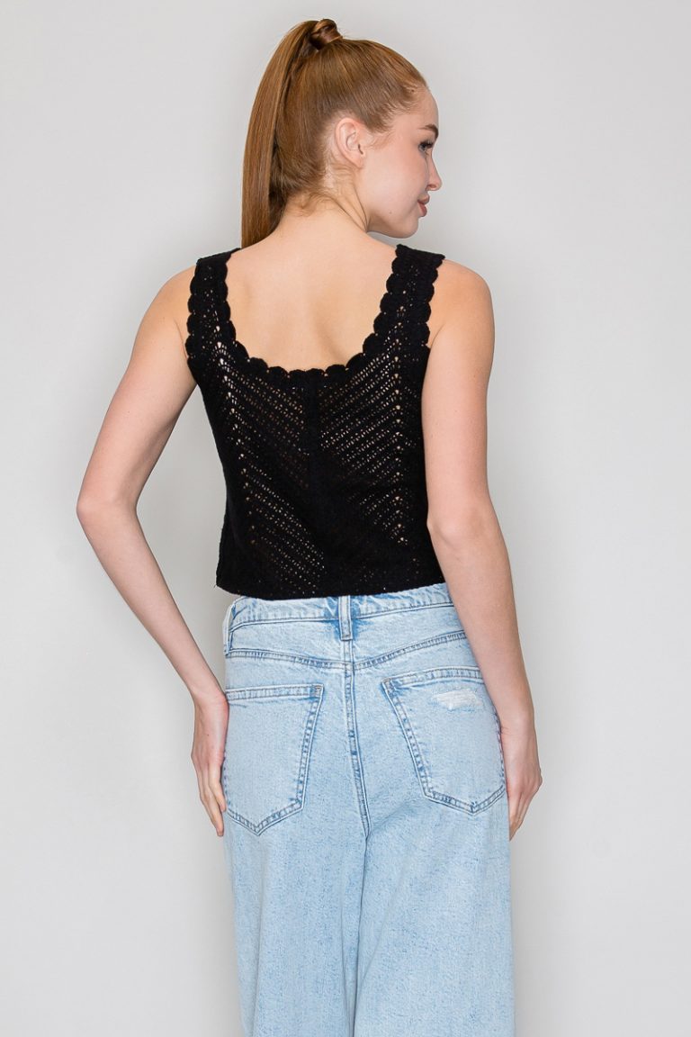 Blusa Crochet Buttons Crop