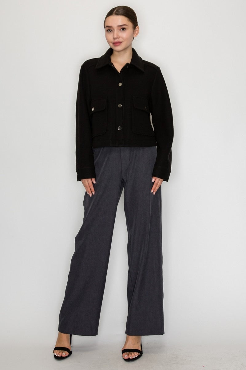 Chamarra Crop Bolsas Frontales