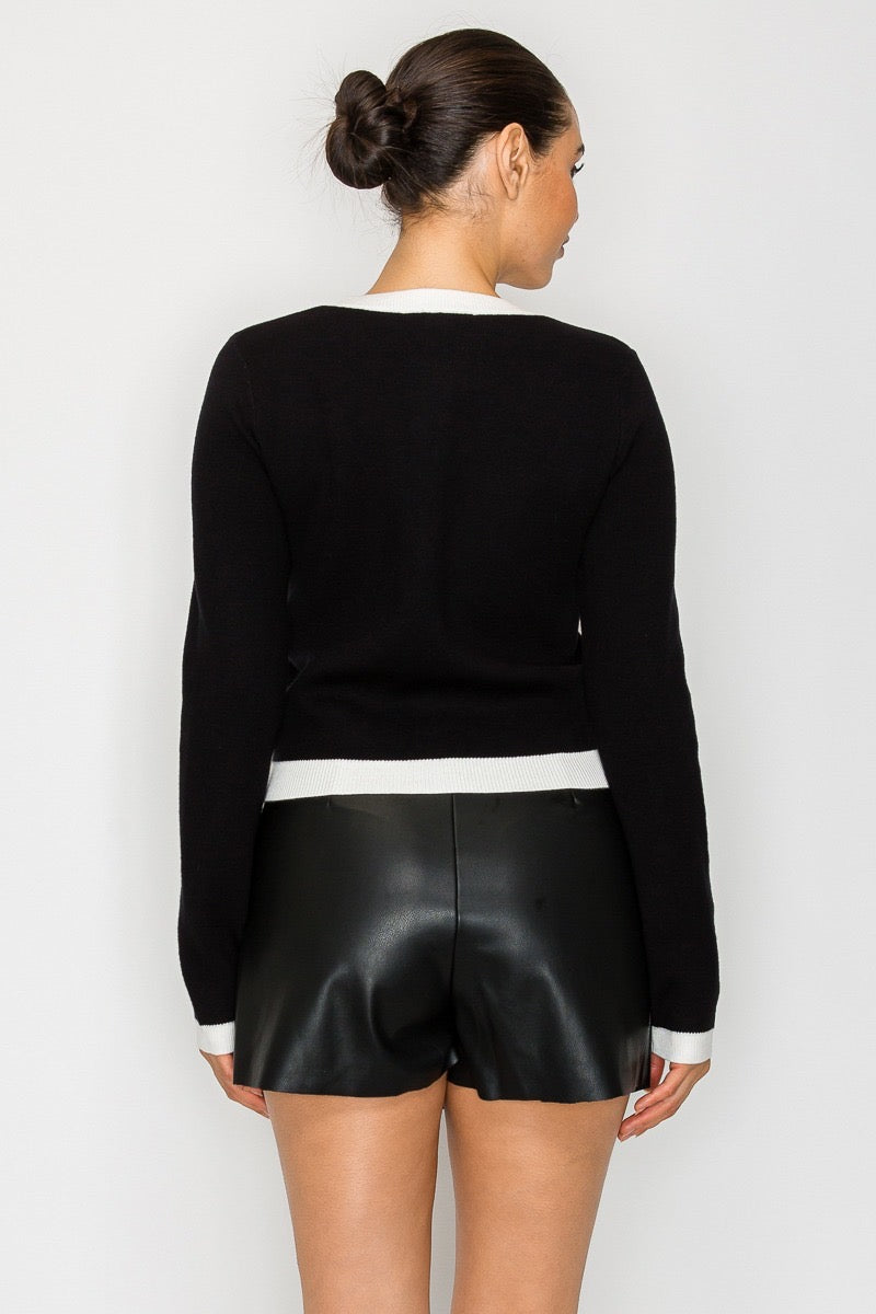 Cardigan Parisian Luxe – Botón Dorado