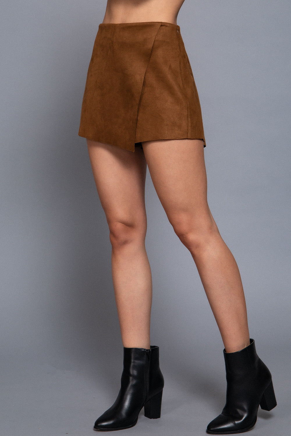 Falda-Short Suede Crossover