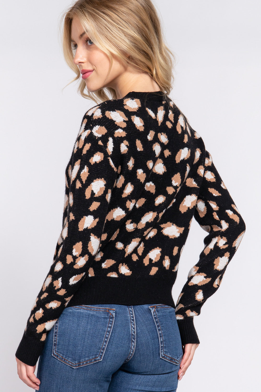 Leopard Sweater Premium