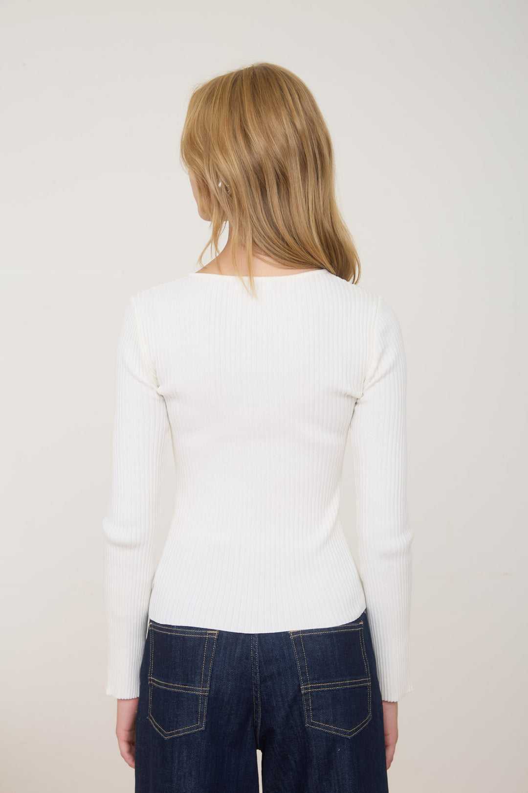 Suéter Cutout Moños