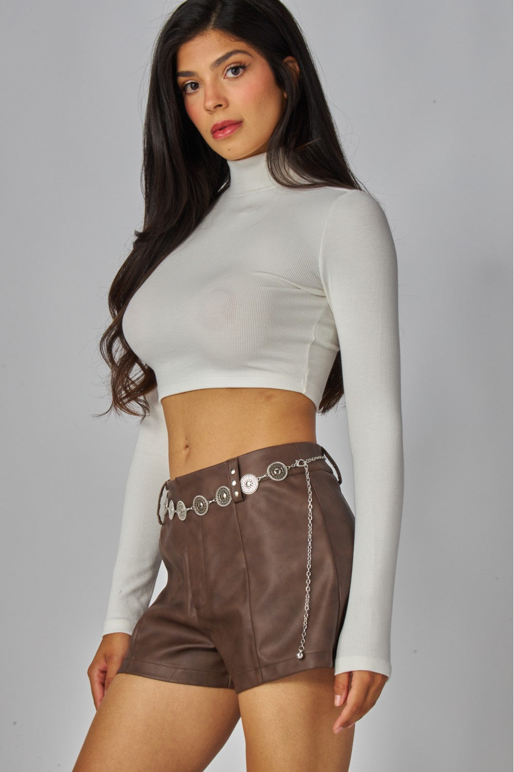 Short Tipo Piel con Cinto