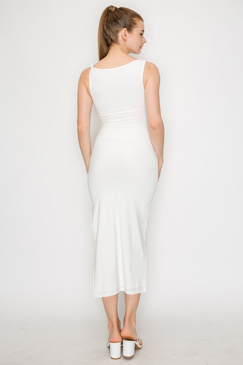 Vestido Midi Ajustado Pure Elegance