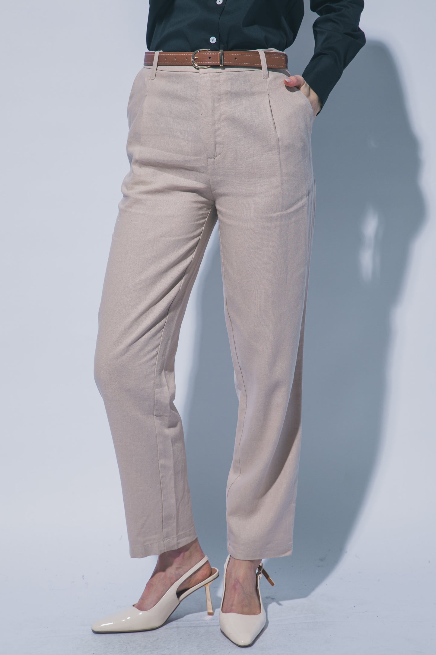Pantalón Lino Elegancia con Cinturón