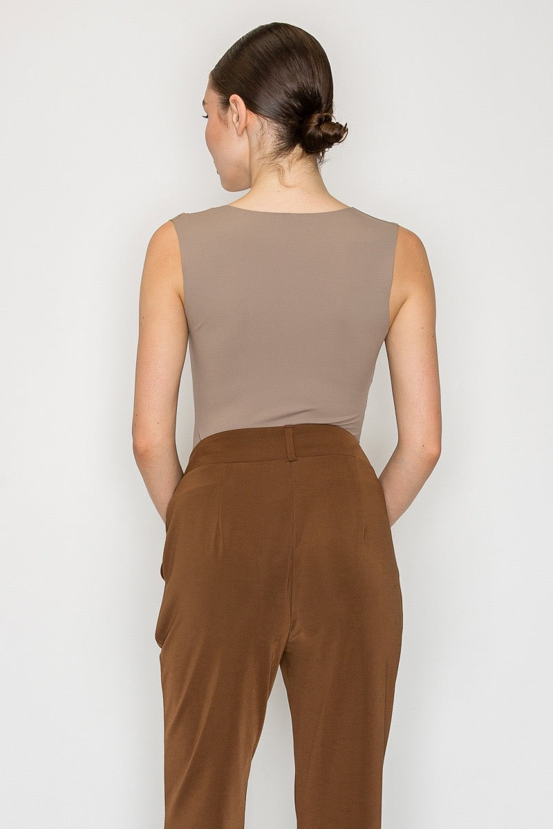 Body Essential High Neck