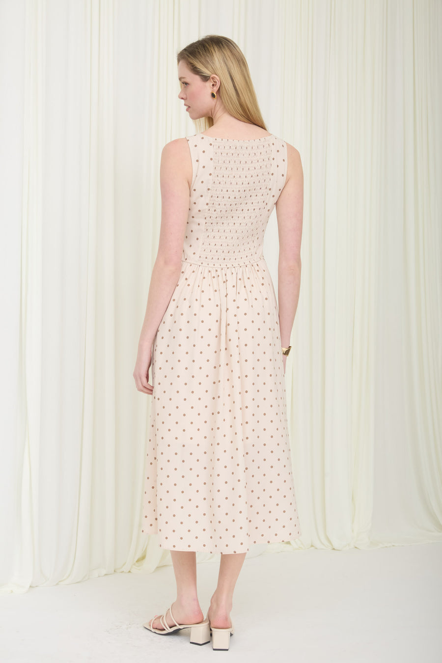 Vestido Polka Chic Midi