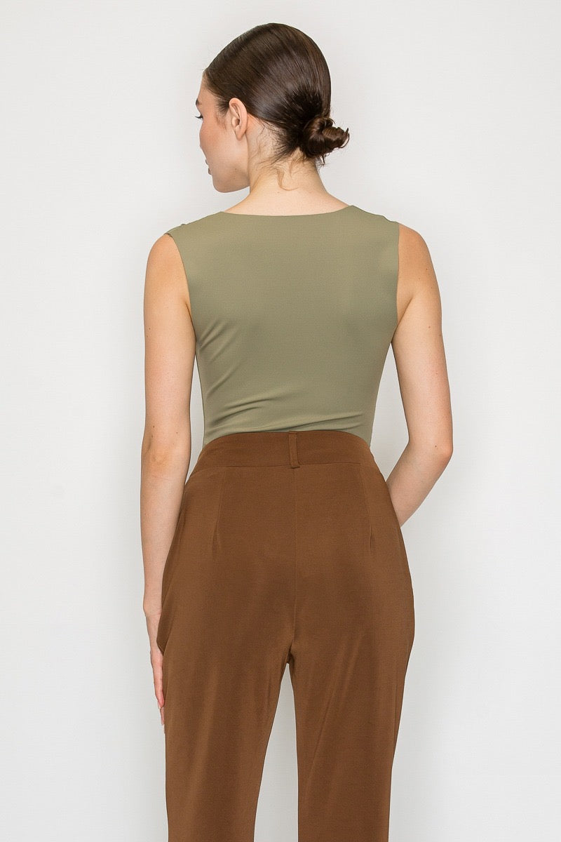 Body Essential High Neck