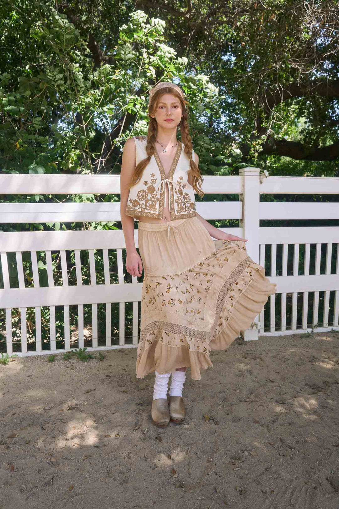 Chaleco Boho Luxe – Bordado Artisanal