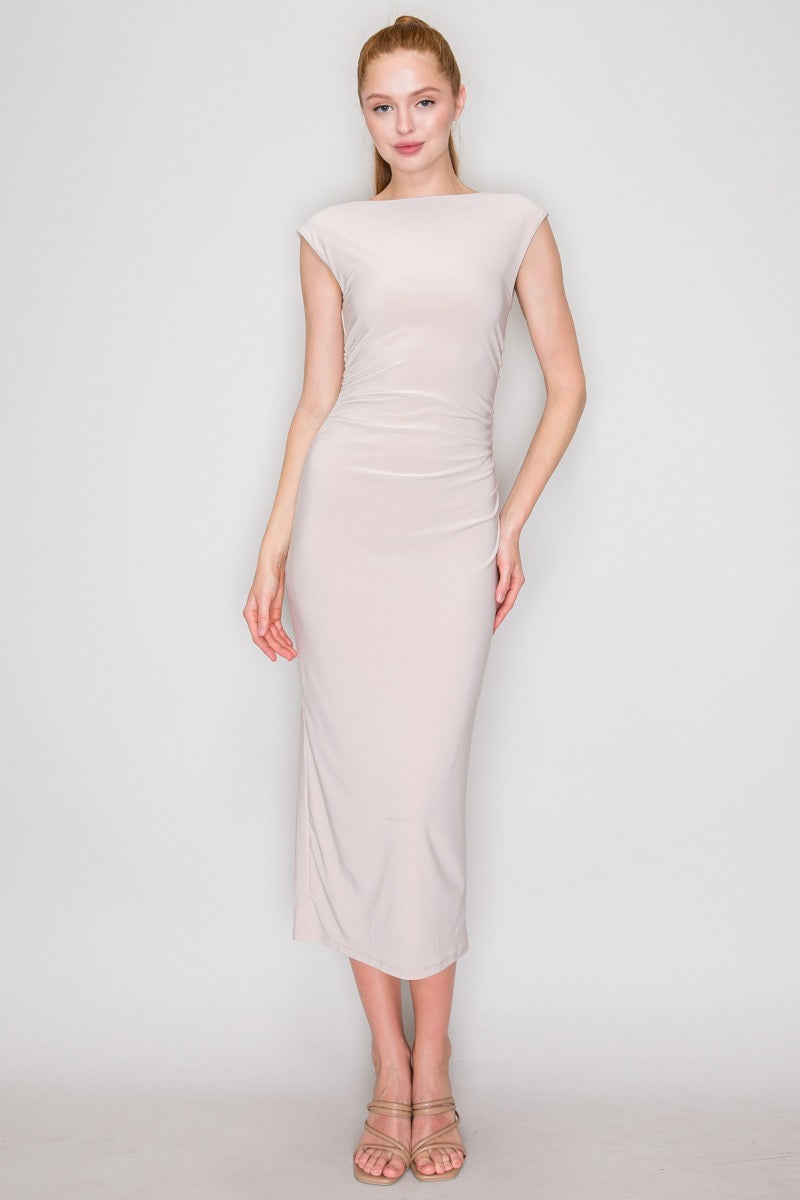 Vestido Sculpt Midi.