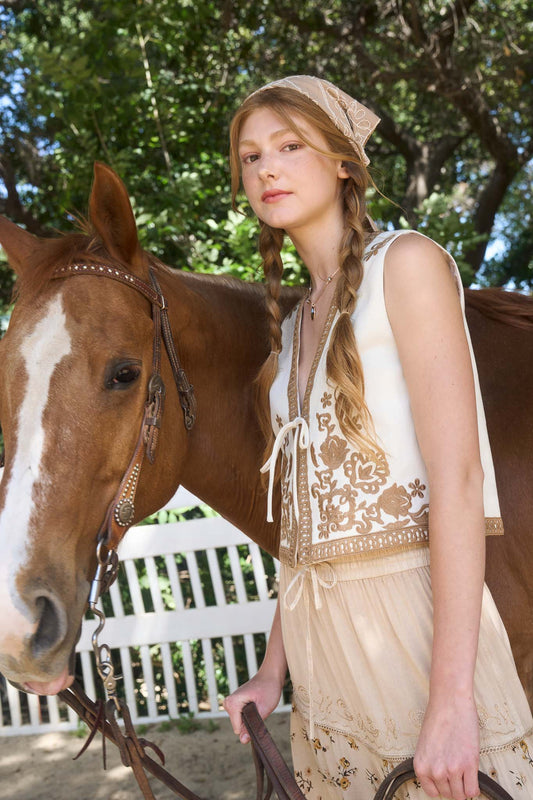 Chaleco Boho Luxe – Bordado Artisanal