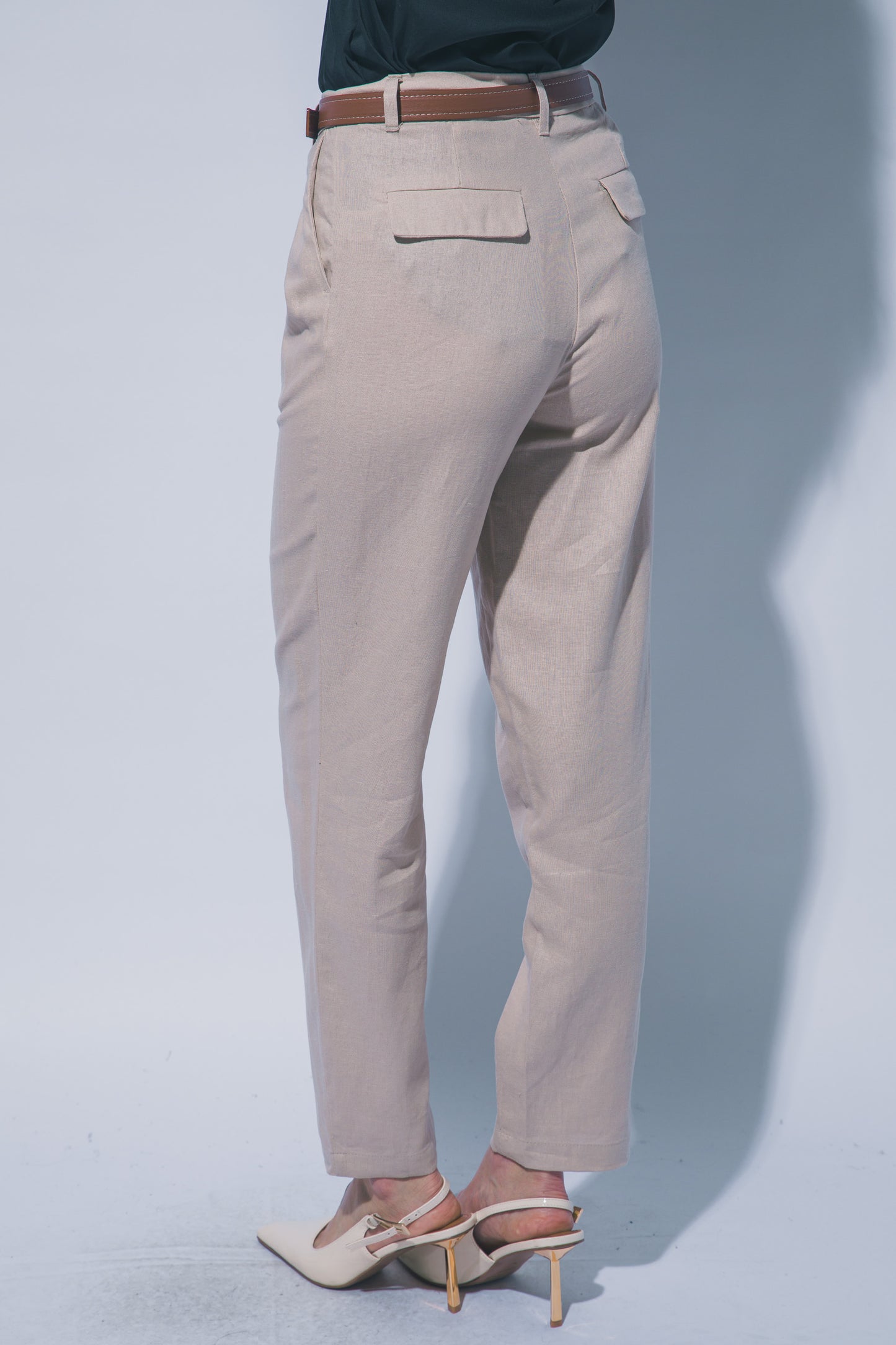 Pantalón Lino Elegancia con Cinturón
