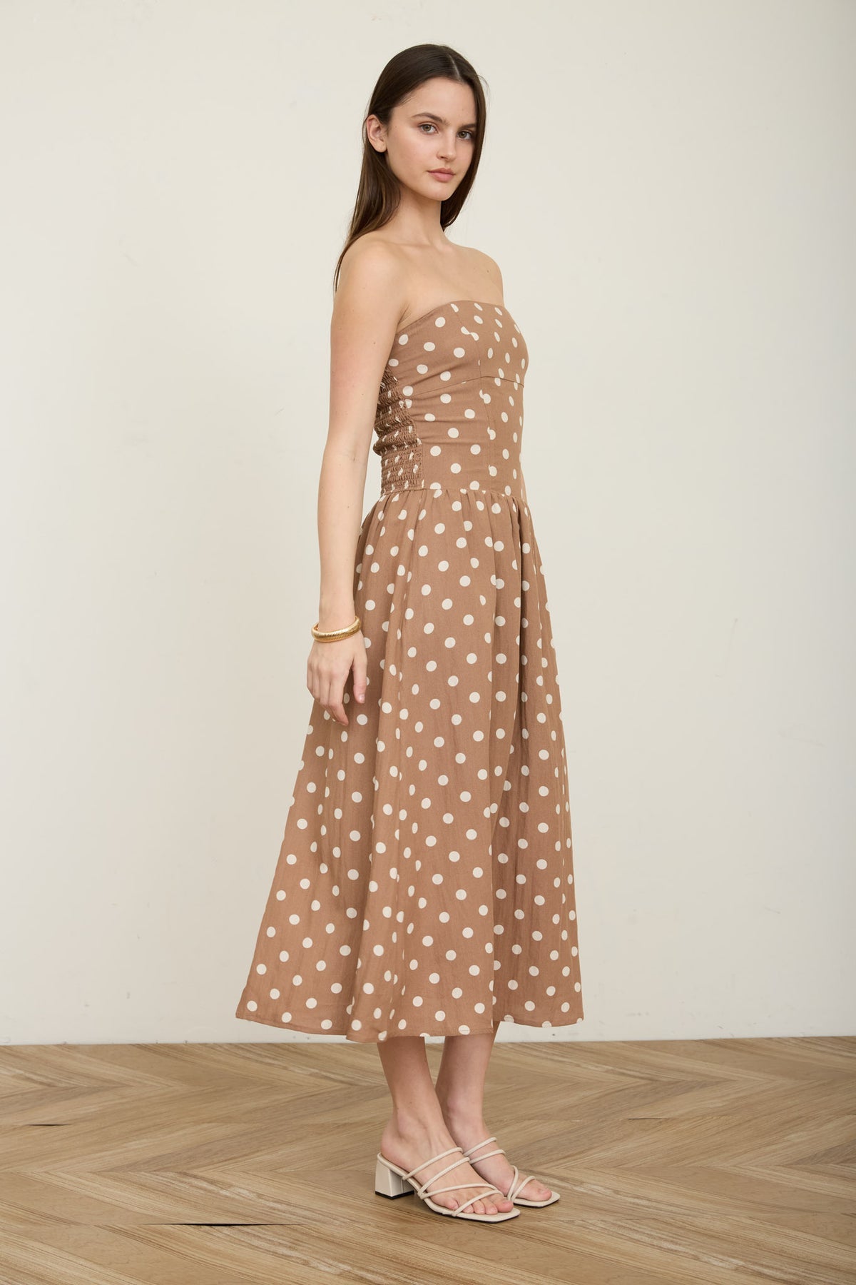 Vestido Polka Dot Strapless Midi